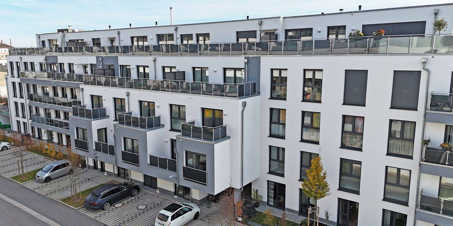 4-ZIMMER NEUBAUWOHNUNG MIT 20m² BALKON - barrierefrei - KfW 55 – Fürth – Vorschaubild 2