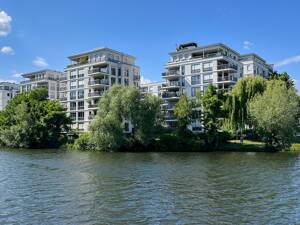Wohnen am Wasser: Großzügige 5-Zimmer-Terrassenwohnung mit Garten und Westterrasse – 10589 Berlin – Vorschaubild 1