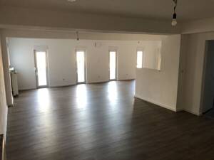 Neue 3-Zimmer-Wohnung mit EBK in Saarbrücken/ Rußhütte