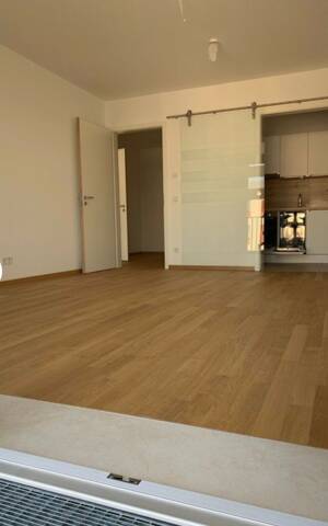 Moderne 2-Zimmer-Wohnung (BJ 2021) in TOP-Lage mit Balkon & Dachterrasse & Einbauküche