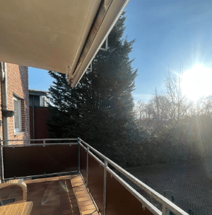 Duisburg-Süd: Bequem und sicher im 1. OG... mit Garage, am Großenbaumer See – 47269 Duisburg – Vorschaubild 2