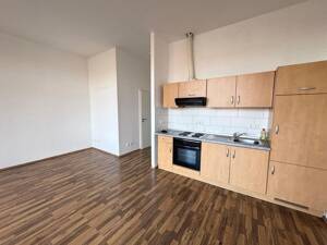 Helle 1-Raumwohnung mit Balkon & Einbauküche – 39110 Magdeburg – Vorschaubild 2