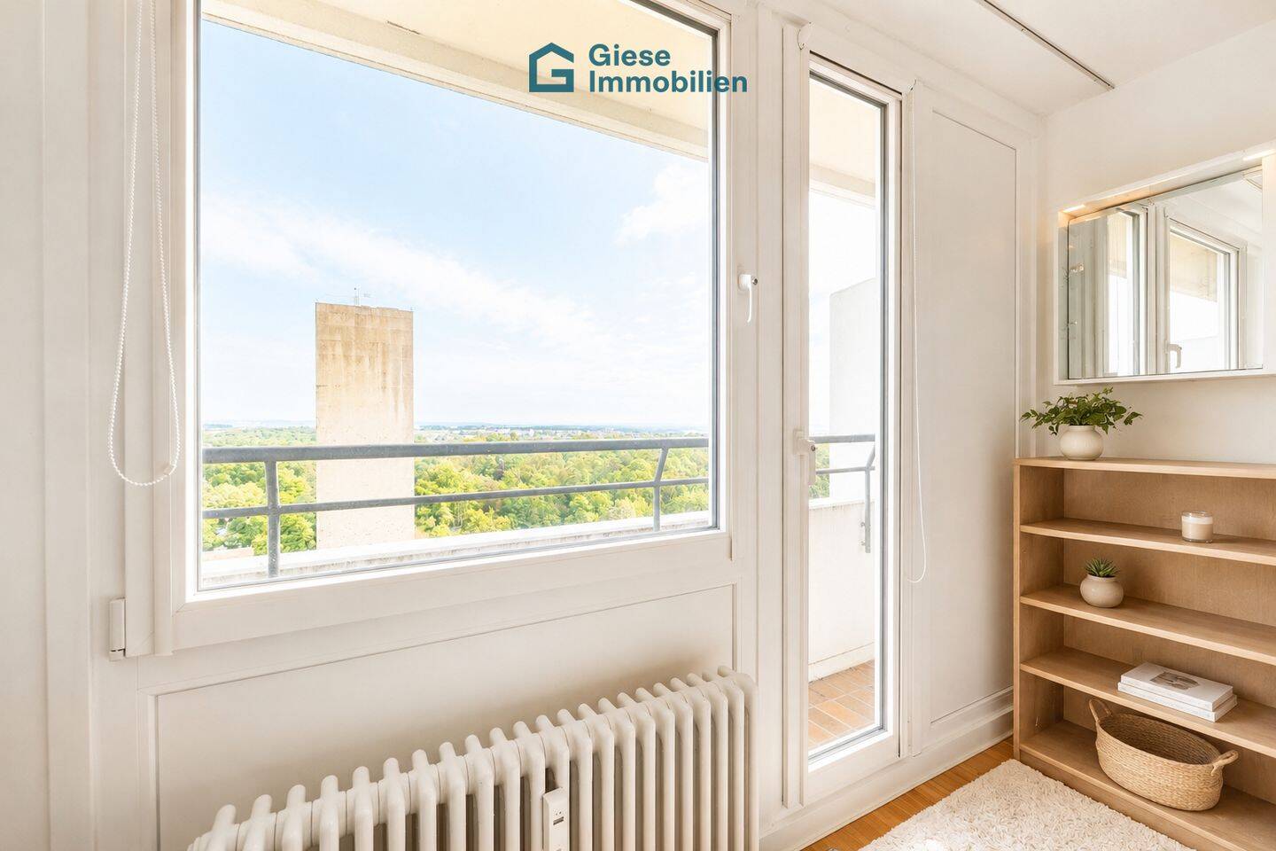Hoch hinaus: Stilvolle Wohnung mit Fernsicht – Stuttgart – Vorschaubild 9