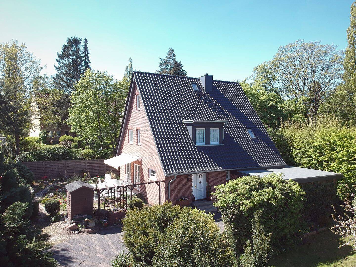 Einfamilienhaus in ruhiger Wohnlage mit Südgarten