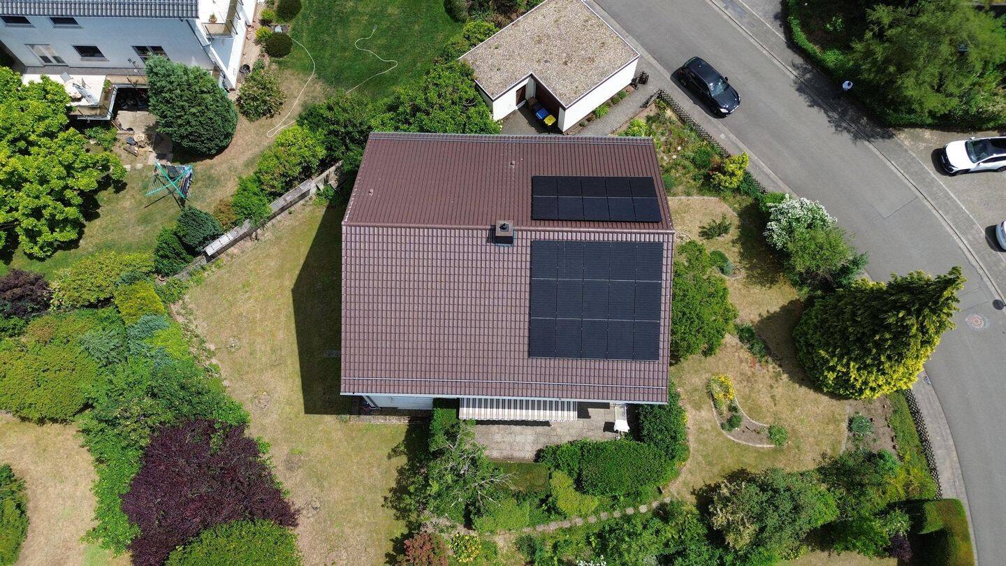 KL- Betzenberg: Moderne Eigentumswohnung mit 4 Zimmern, Küche, 2 Bädern, PV-Anlage, Garten u. Balkon – Kaiserslautern – Vorschaubild 9