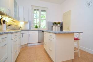 Sehr große möblierte 4-Zimmer Altbauwohnung mit Balkon in Mainz – 55131 Mainz – Vorschaubild 3