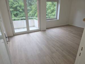 Helle 2-Zimmer Wohnung mit Balkon und Blick ins Grüne – 22417 Hamburg – Vorschaubild 4