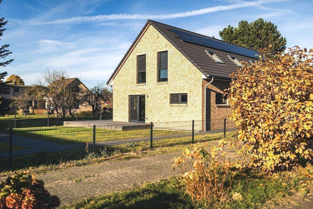 Bezugsfertig ! Neubau Niedrigenergiehaus mit zwei Wohneinheiten in Barth – Barth – Vorschaubild 4