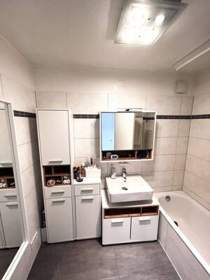3,5-Zimmer Wohnung (1. Stock) mit Garten u. Garage - Mannheim-Vogelstang – 68309 Mannheim – Vorschaubild 7