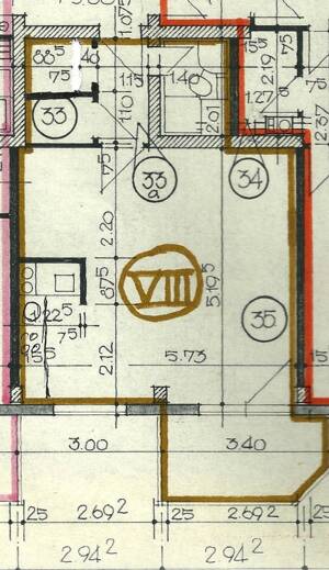 Zu Vermieten Große 1 Raum Wohnung 40m2
