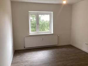 Wo das Leben so spielt - sanierte 2-Zimmer-Wohnung, ab dem 12.06.2026 anmietbar! – 23560 Lübeck – Vorschaubild 9
