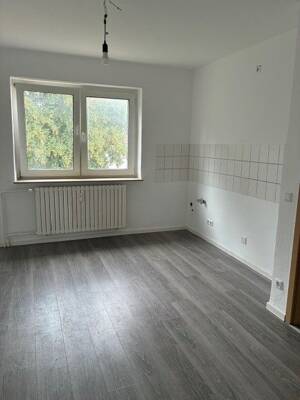 Renovierte 2 Zimmer Wohnung in Gelsenkirchen zu vermieten – 45899 Gelsenkirchen – Vorschaubild 6