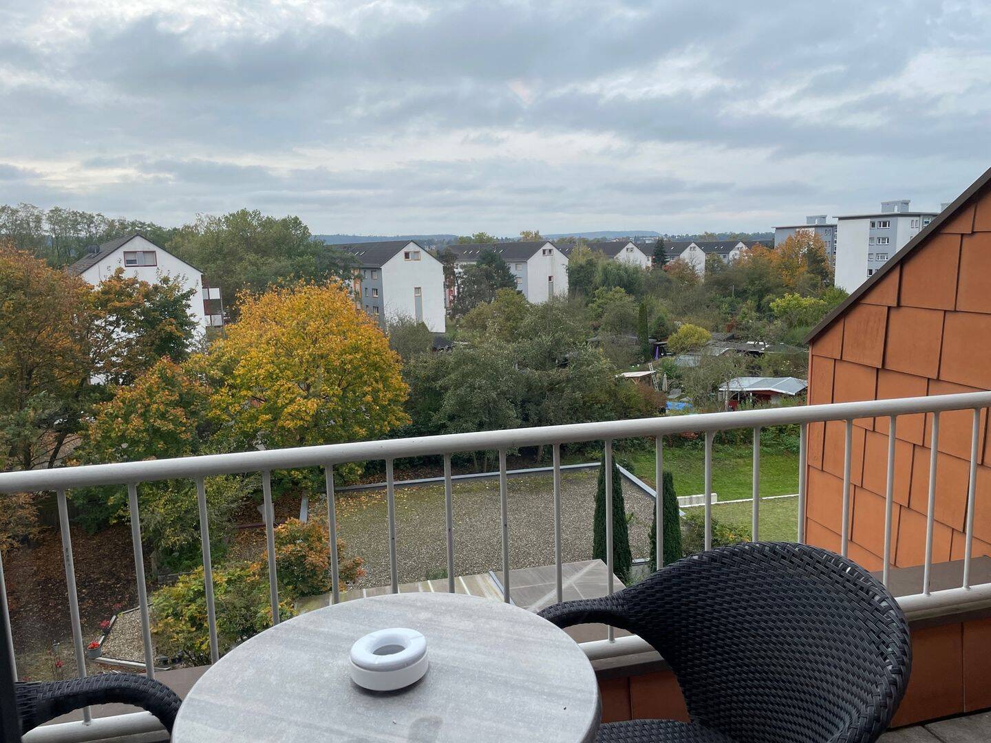 Kapitalanlage (keine Selbstnutzung!) in Saarbrücken: Maisonette-Apartment mit TG-Stellplatz als Teil eines 4*-Hotels – Saarbrücken – Vorschaubild 6