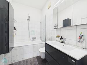 Wohnen mit Geschichte | Stilvoll und Exklusiv | einzigartige Traumwohnung im Herrenhaus – 50997 Köln – Vorschaubild 9