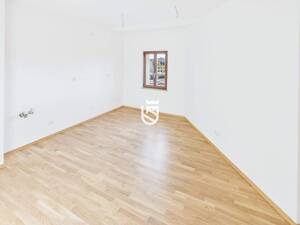 Hochwertige 4-Zimmer-Dachgeschosswohnung mit Balkon in gefragter Lage von Halle – 6112 Halle (Saale) – Vorschaubild 9