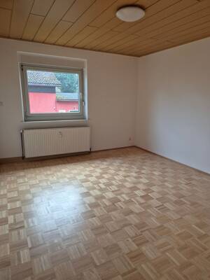 Helle 3-Zimmer-Wohnung in Lappersdorf – 93138 Lappersdorf – Vorschaubild 2