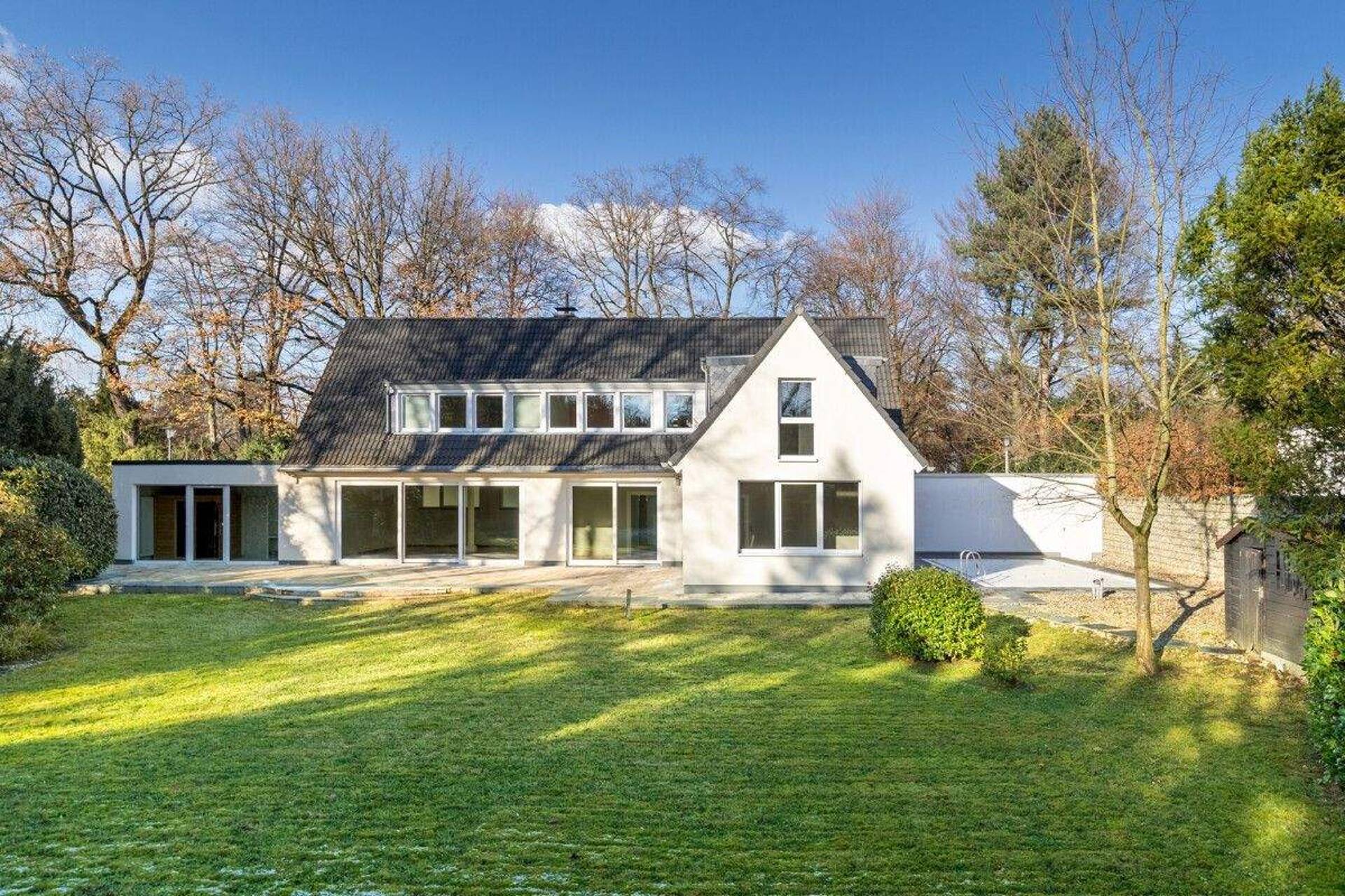 Einfamilienhaus in 50996 Köln / Hahnwald mit 330 m² kaufen