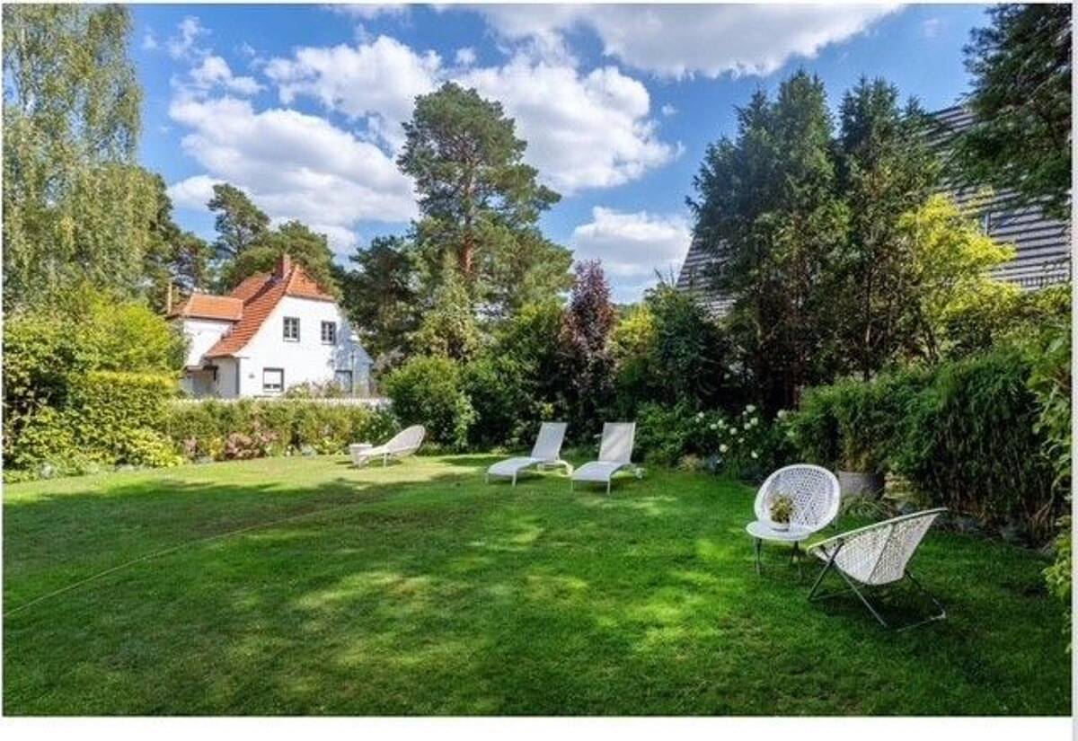 In traumhafter Lage - Exquisites Architektenhaus mit Südgarten – 14129 Berlin – Bild 1 von 6