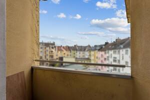 Altbau trifft Moderne: Perfekt geschnittene 2-Zimmer-Wohnung mit Balkon – 44145 Dortmund – Vorschaubild 2