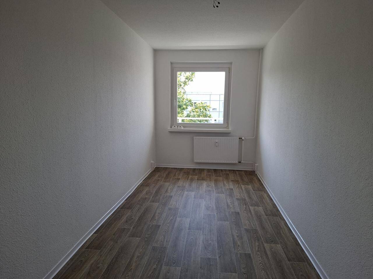 frischsanierte Wohnung – Magdeburg – Vorschaubild 4