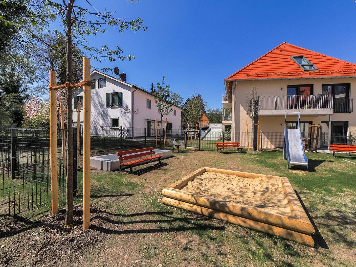 Forstenried - Hell. Stylisch. Großzügig. - Sonnenterrassen mit Wohlfühlfaktor! – München – Vorschaubild 6