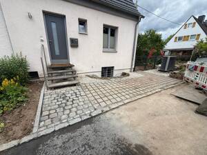 Haus mit Garten, Parkplätzen, Solar und Wärmepumpe – 65187 Wiesbaden – Vorschaubild 4