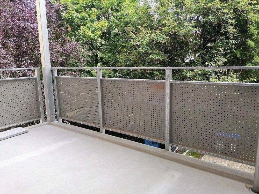 !! großer Balkon, sanierte 2-Zimmer mit Wanne und Dusche im Lutherviertel !! – Chemnitz – Vorschaubild 6