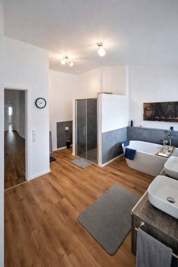 Neuwertiges KfW-55-Haus Baujahr 2023, 242 m² Nutzfläche, Energiekl. B, unter 370 € Nebenkosten – Boos – Vorschaubild 5