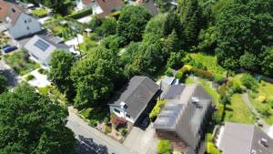 Handwerker aufgepasst: Sanierungsbedürftiges EFH in TOP-Lage auf Traumgrundstück am Holzlarer Park!