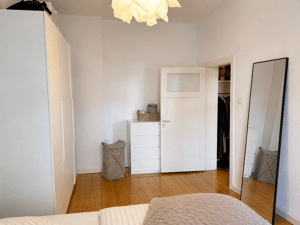 Vermietete Altbauwohnung mit Balkon in Bestlage von Barmbek-Süd – 22083 Hamburg – Vorschaubild 7