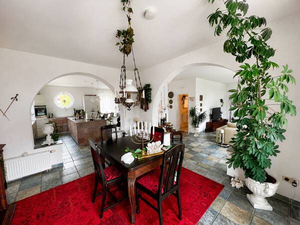 Villa in 31737 Rinteln / Möllenbeck mit 280 m² kaufen