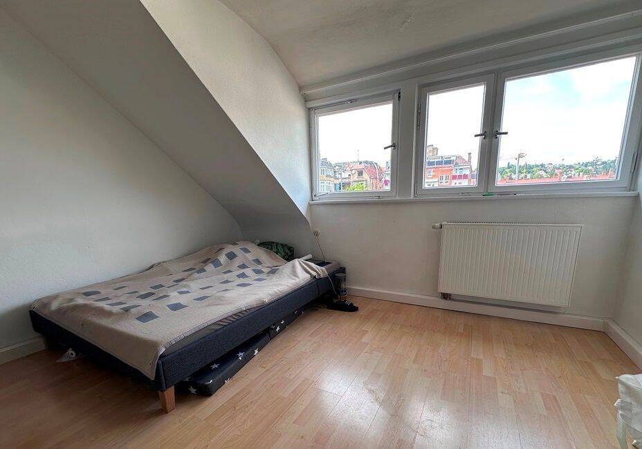 "3-Zi.-DG-Wohnung mit Weitblick in Top Lage von Stuttgart West - Nähe Hölderlinplatz" – Stuttgart – Vorschaubild 7