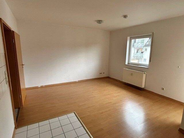 :::Gemütliches Single-Nest mit Balkon und TG-SP::: – Chemnitz – Vorschaubild 2