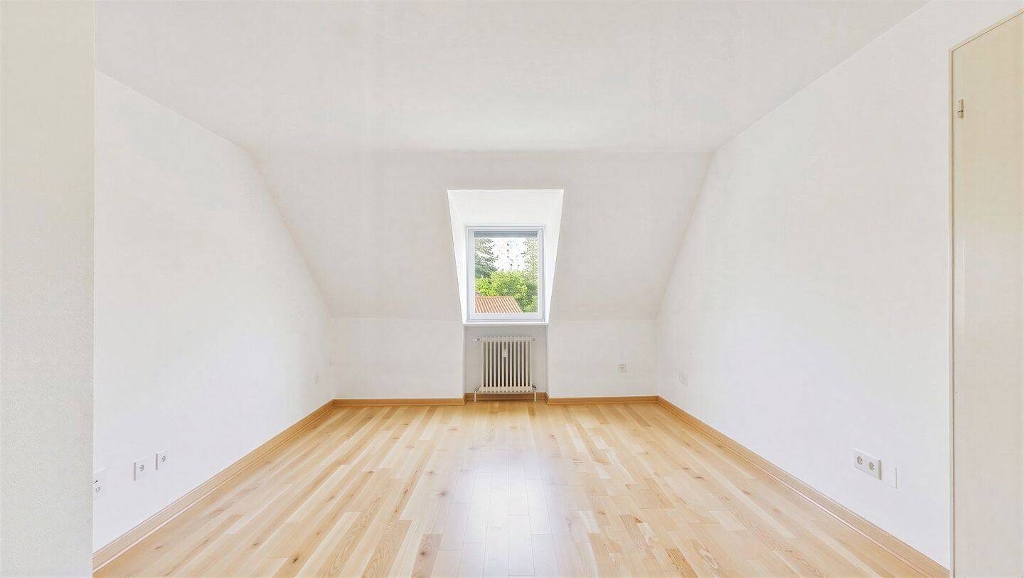 HEGERICH: Wärmepumpe beschlossen - vermietete 2-Zimmer-DG-Wohnung – München – Vorschaubild 8