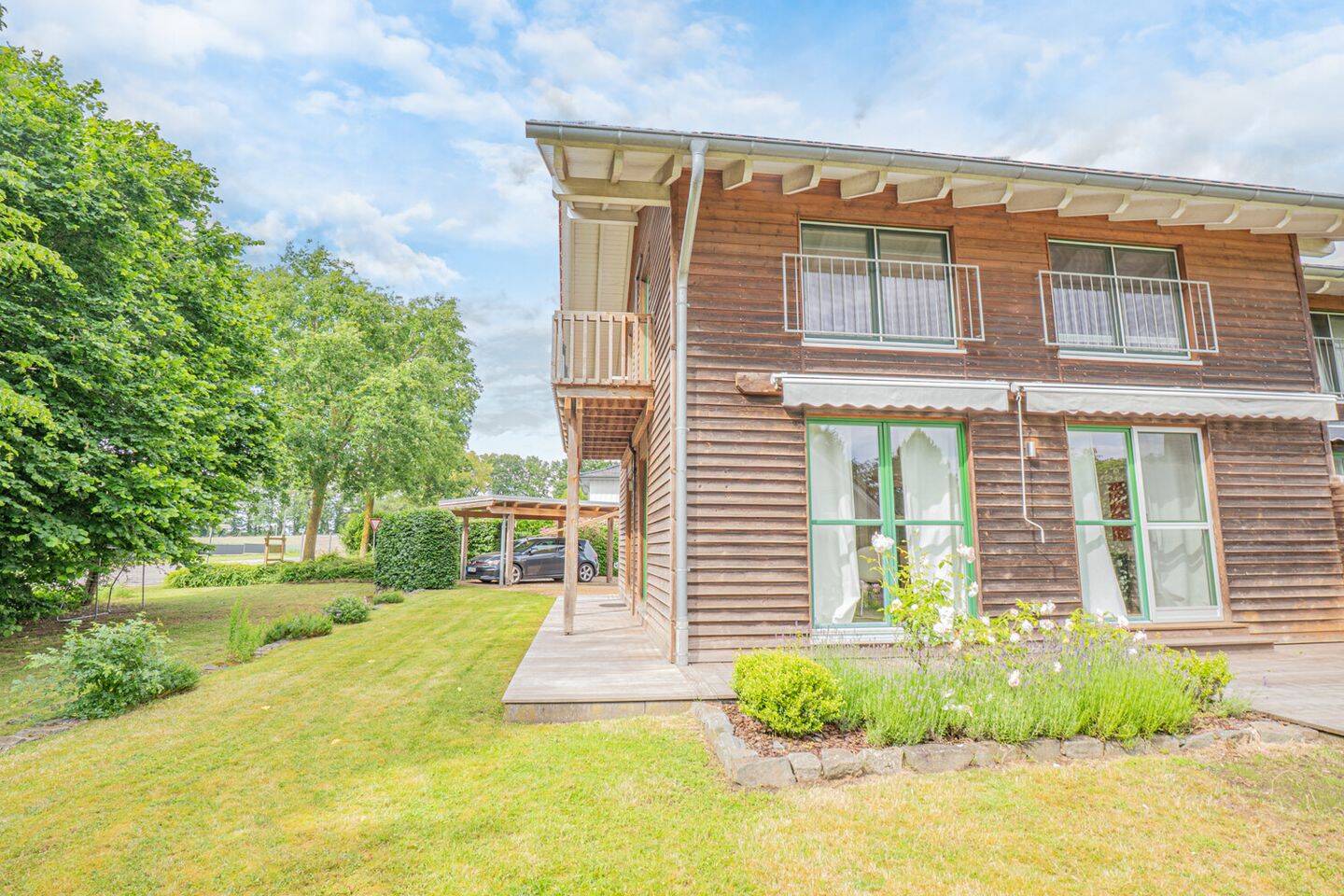 Holzhaus-Charme trifft Wohnkomfort in toller Lage – Neuenkirchen-Vörden – Vorschaubild 2