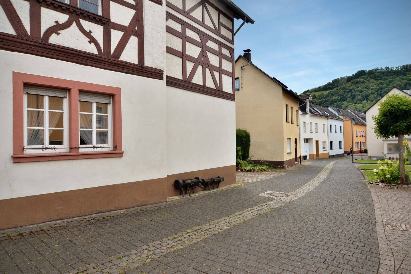 Haus in Zeltingen-Rachtig sucht neue Besitzer. - TEXT IN LEICHTER SPRACHE – Zeltingen-Rachtig – Vorschaubild 3