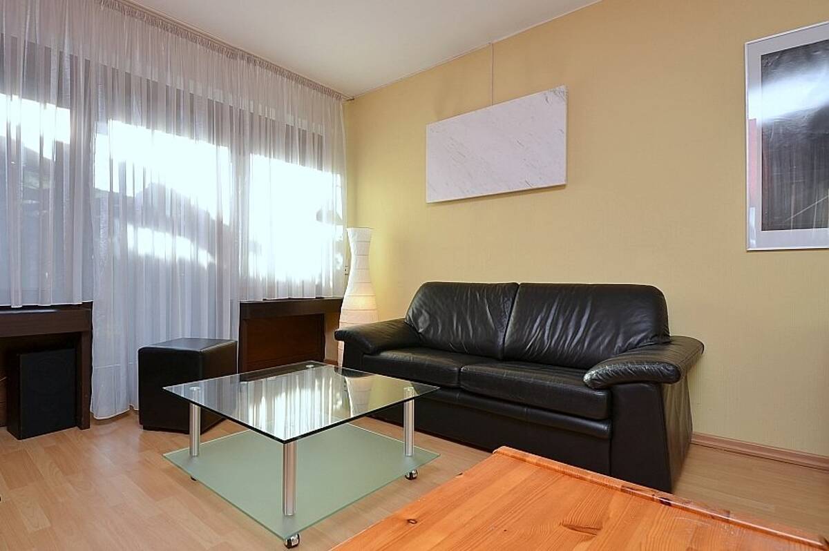 WOHLFÜHLEN IN S-VAIHINGEN - Möbl. 1,5-Zi.-Apartment - 1282 – 70569 Stuttgart – Bild 1 von 7