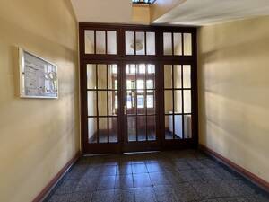 Gut vermietete 3-Zimmer-Wohnung im Henselmannbau, unweit dem Strausberger Platz ***Lift***Wannenbad*** – 10243 Berlin – Vorschaubild 6