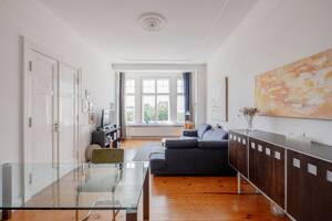 Klassischer Altbaucharme mit unverbaubarem Weitblick – 10997 Berlin – Vorschaubild 1