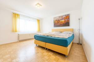 Exklusiv modernisierte 3-Zimmer-Wohnung mit traumhaftem Alpenpanorama in Englschalking / Bogenhausen – 81927 München – Vorschaubild 5