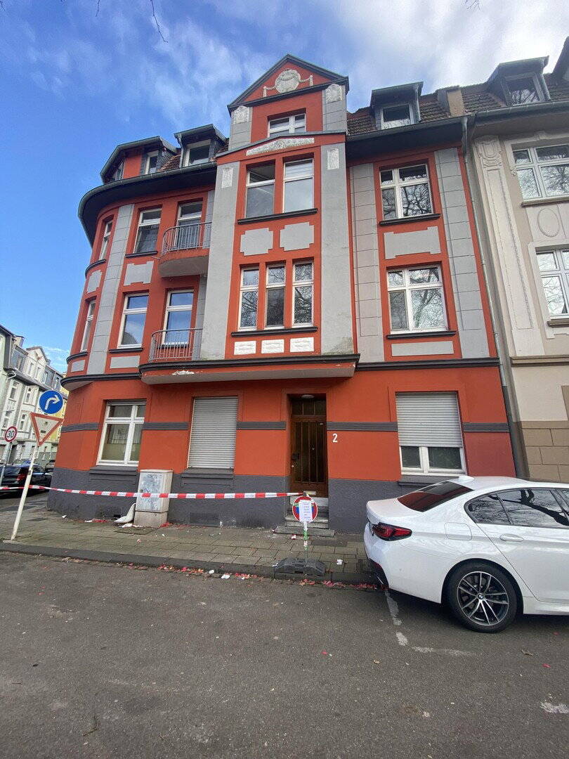 Provisionsfrei! Denkmalschutz trifft Rendite - Vermietete 3,5-Zimmer-Wohnung in Essen-Kray