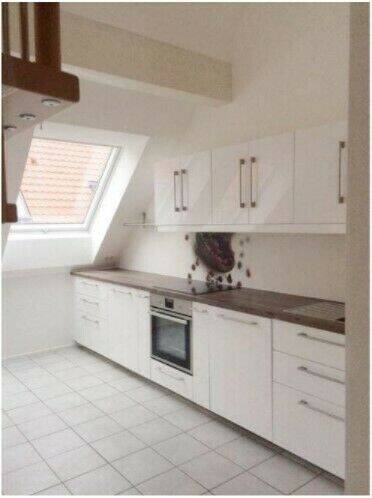 3,5-Zimmer Maisonettewohnung mit Balkon und Einbauküche in Regensburg Nord