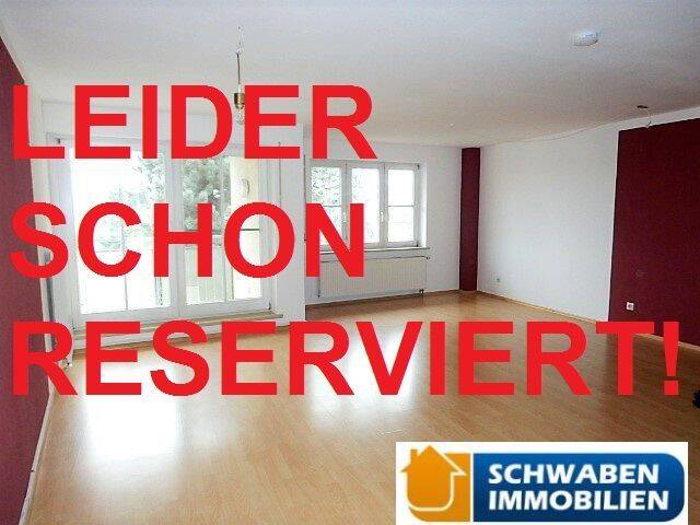 Helle 2-Zimmer-Wohnung mit Balkon und TG-Stellplatz in zentraler Lage Langenaus zu vermieten!