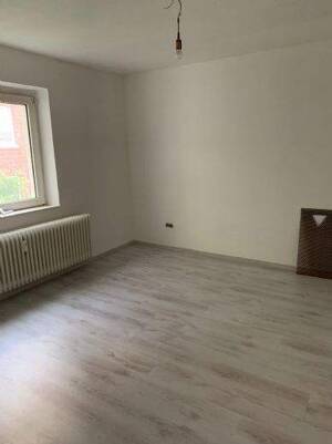 Schöne 3-Zimmer Wohnung mit Balkon (WE 05) – 40233 Düsseldorf – Vorschaubild 5