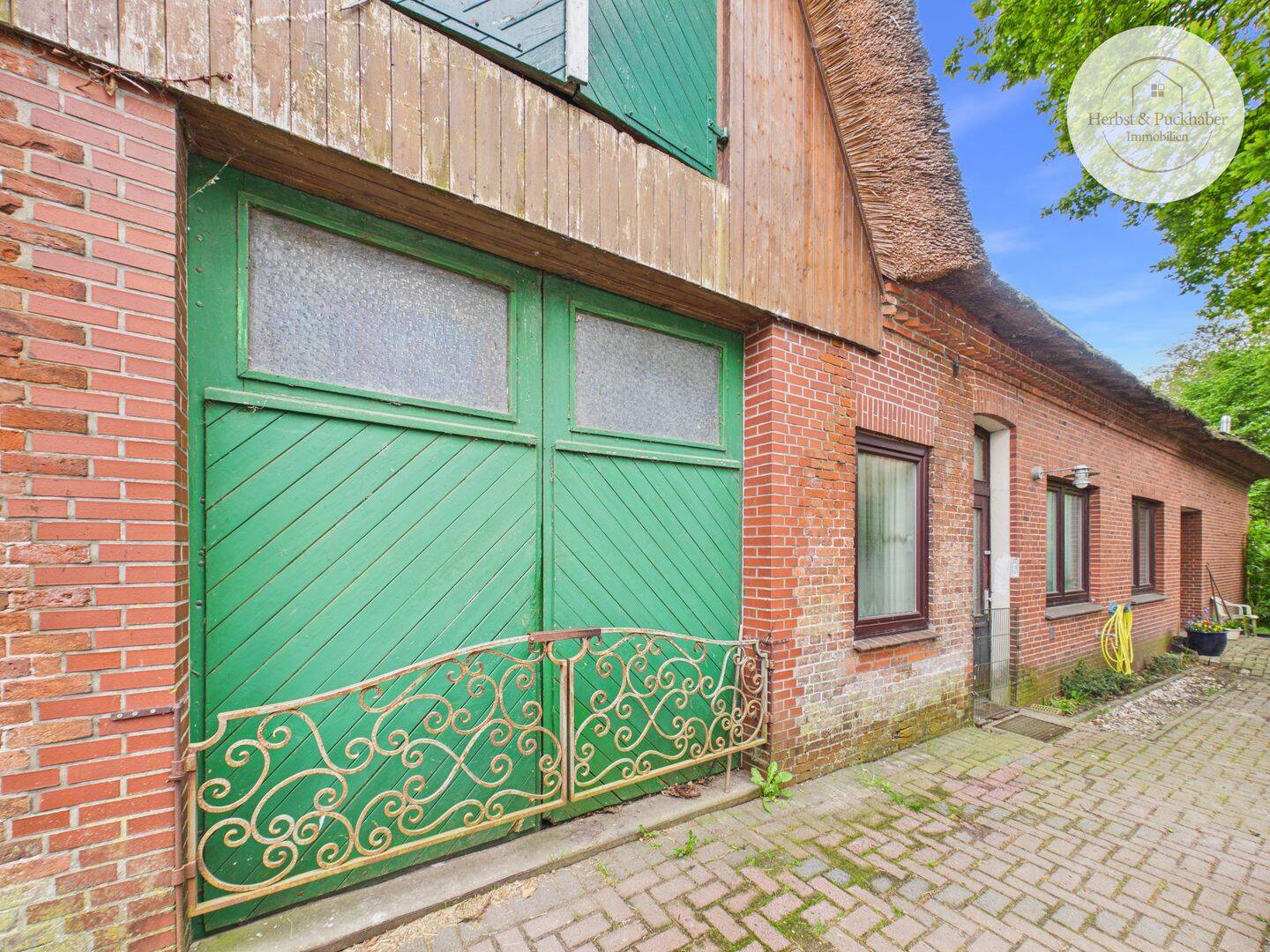 Charmanter Resthof mit Innenhof, Stallungen und weitläufigem Grundstück – Berne – Vorschaubild 2
