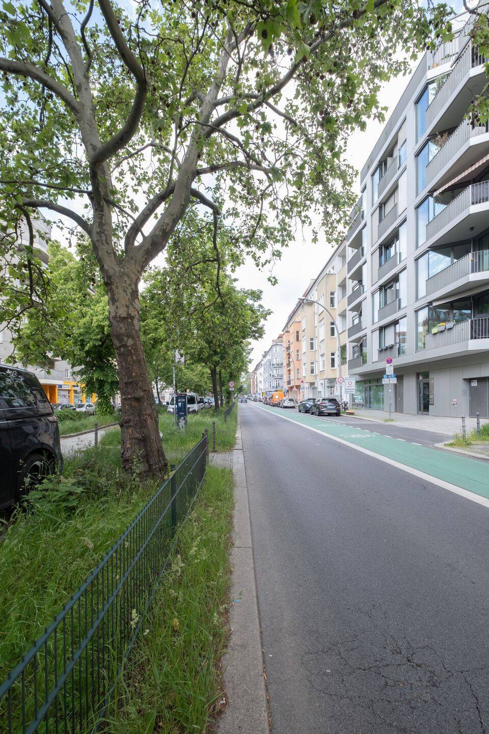 Charmante 2-Zimmer-Wohnung mit Stuck in Prenzlauer Berg – Berlin – Vorschaubild 8