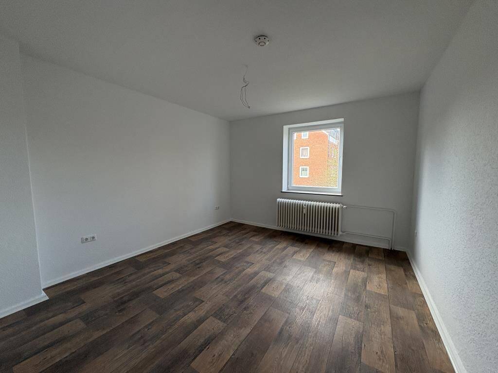 Renovierte 2-Zimmer-Nachbarwohnungen in Bremerhaven – Bremerhaven – Vorschaubild 3