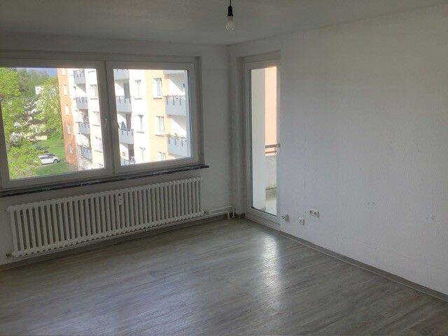 Helle 2-Zimmerwohnung mit Balkon in Baumheide zu vermieten.