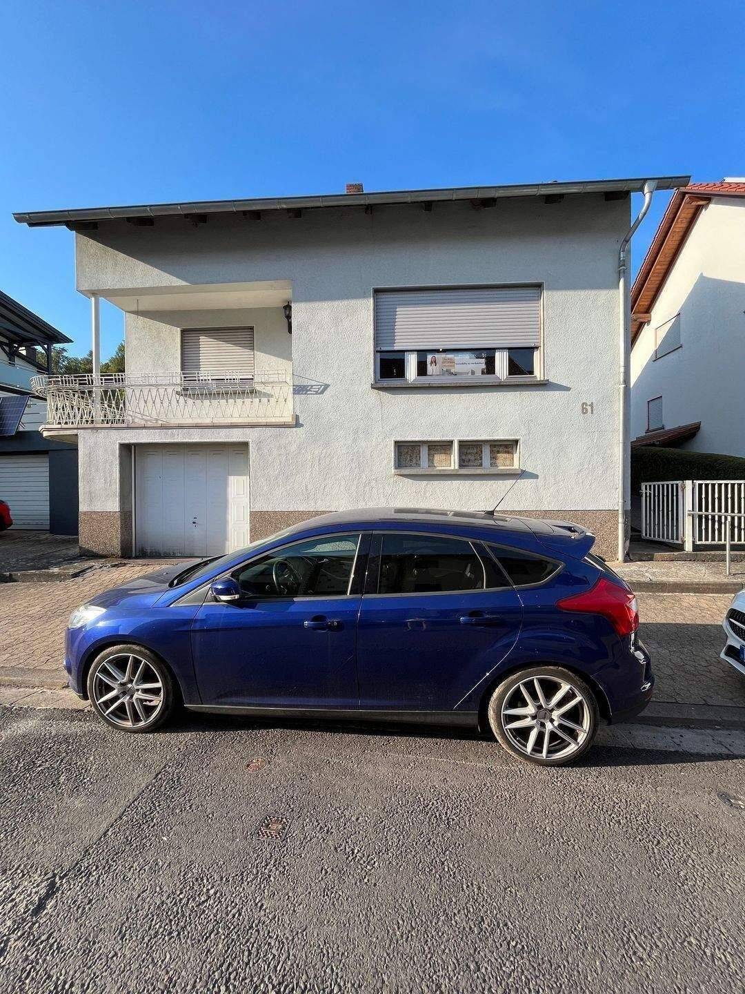 freistehendes Einfamilienhaus mit Garage und Garten in ruhiger Lage von Oberwürzbach! – Sankt Ingbert – Vorschaubild 9