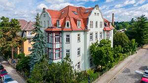 Kapitalanlage mit Charme - Vermietete Dachgeschosswohnung
